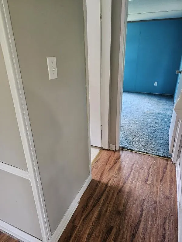 2 bed, 1.5 bath, 900 sqft, $1,300 — Photo 3