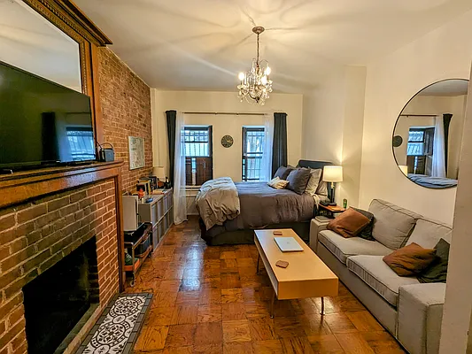 Rented by Guidance Realty Corp. | media 6