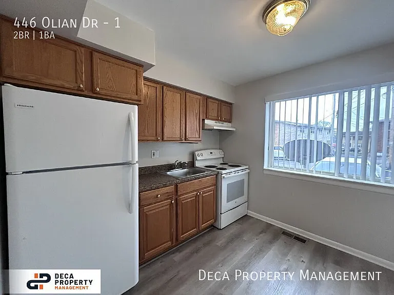 446 Olian Dr #1 — Photo 4