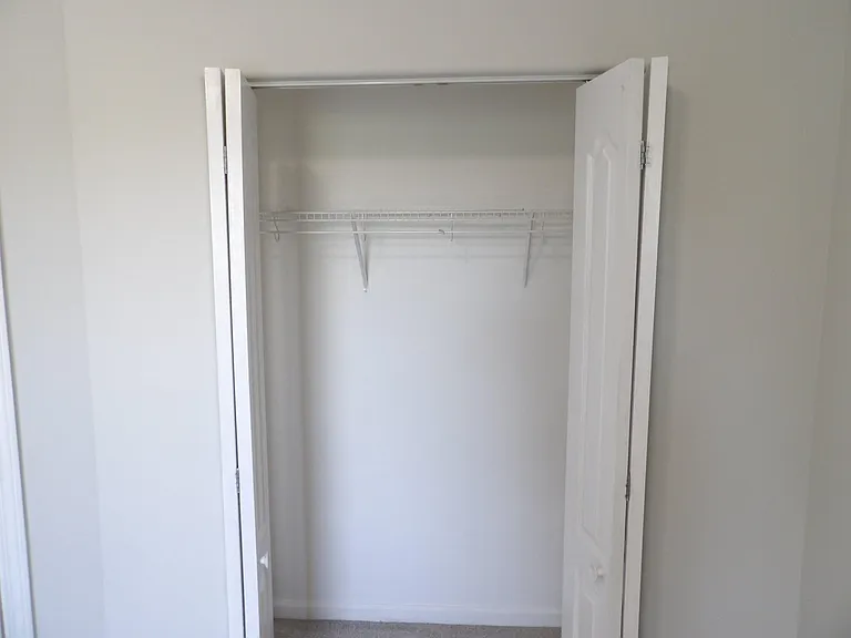108 Charleston Ct — Photo 78