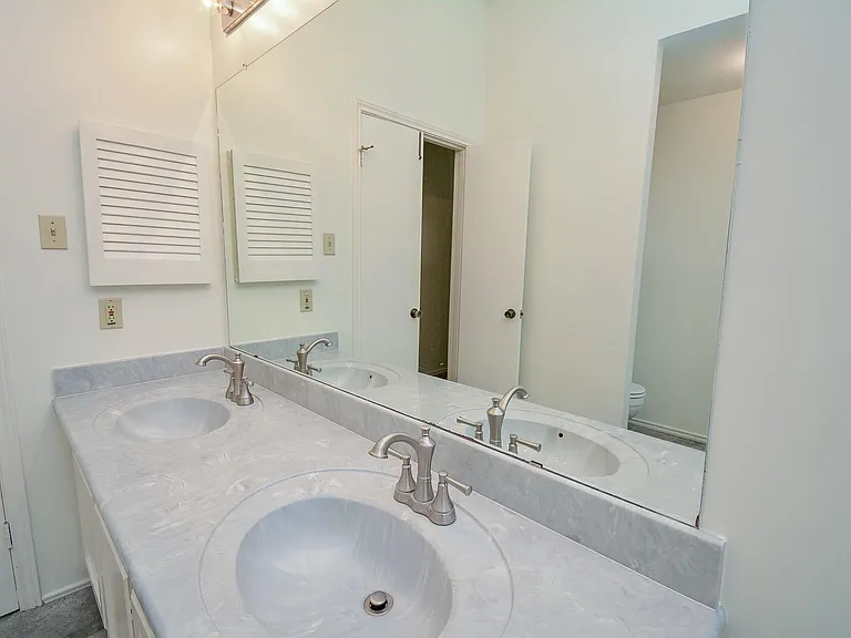 2314 Bent River Dr — Photo 19
