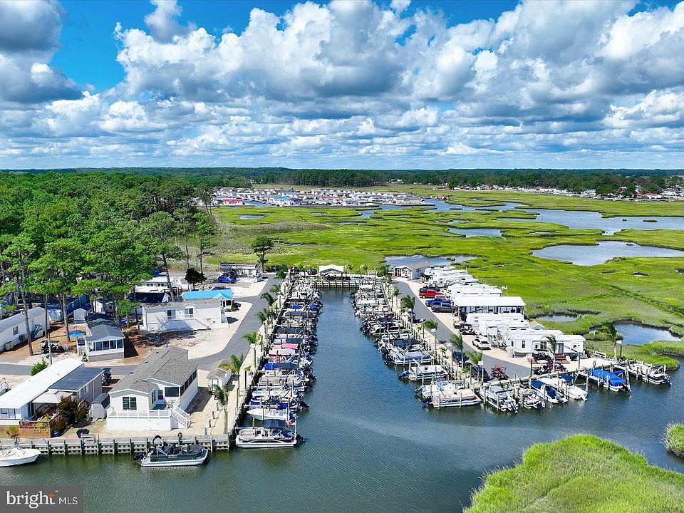 1st image of 1 Harbor Rd