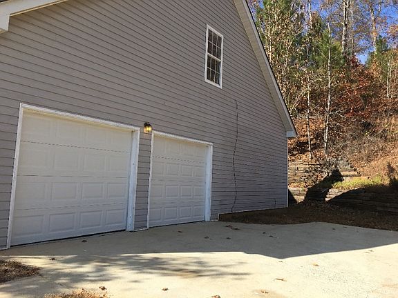 2nd image of 3172 Lower Creek Dr