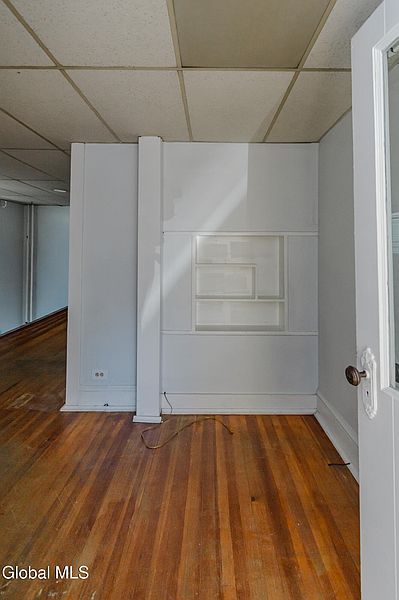 4th image of 34 Hampton Street