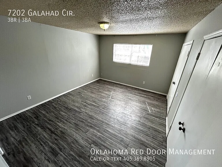7202 Galahad Cir — Photo 11