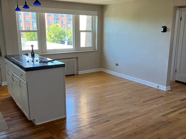 505 N Logan St #11 — Photo 7