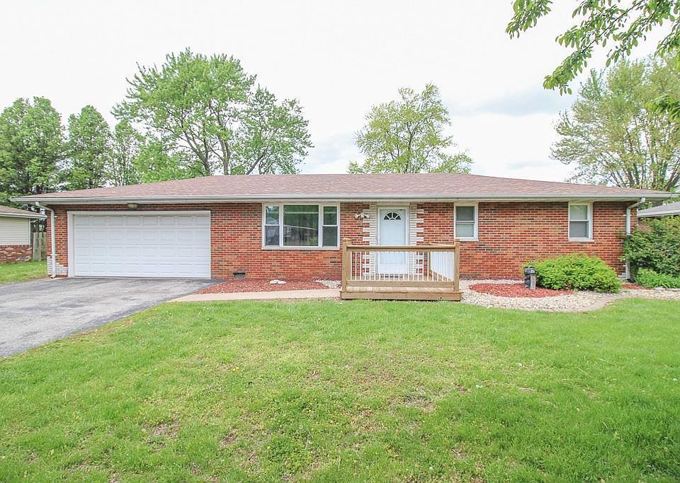 1st image of 972 Wanda Dr