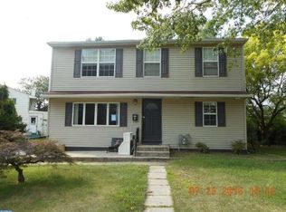 8 W Roland Ave, Maple Shade, NJ 08052