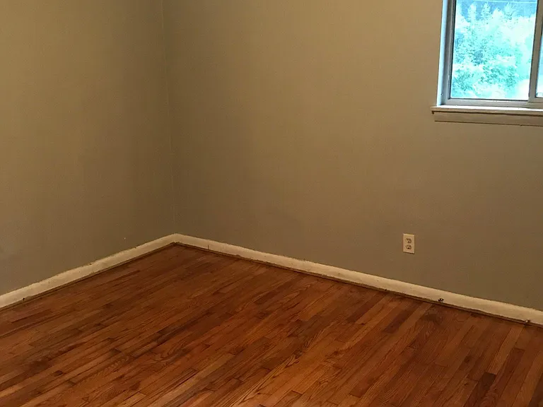 1084 Cordova St SW #1 — Photo 6
