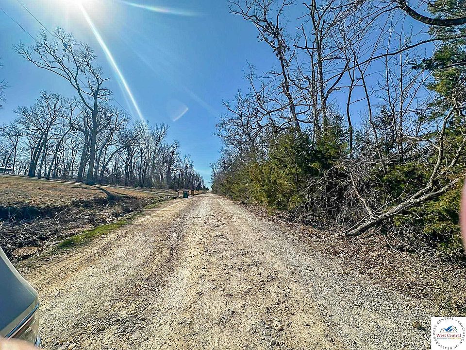 2nd image of 23867 Brennan Rd