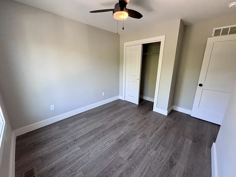 403 E Mulberry St #1 — Photo 9