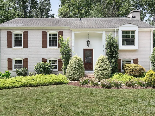 7318 Easen Ct, Charlotte, NC 28211