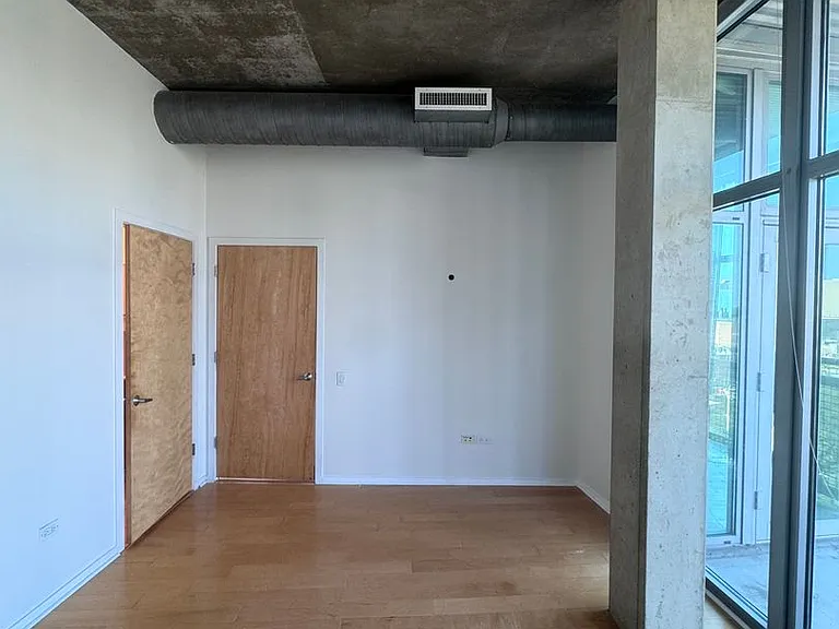 1000 W Leland Ave #7B — Photo 8