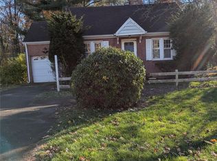 55 Old Little Britain Rd, Newburgh, NY 12550