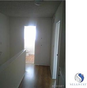 4th image of 17151 Roscoe Blvd Unit 5