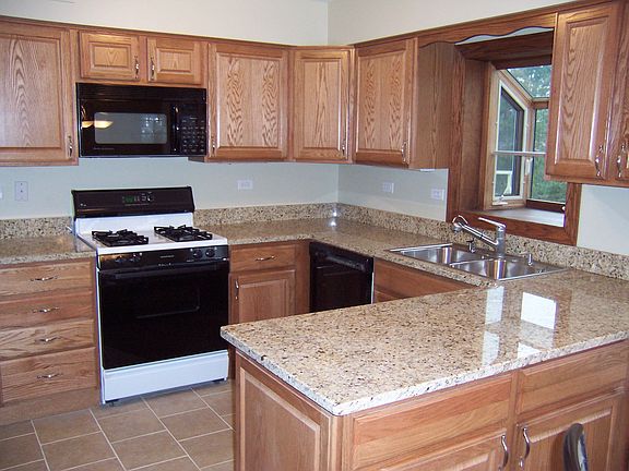 GRANITE KITCHEN