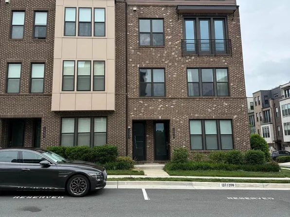 14421 Beckett Glen Cir Unit 1006, Chantilly, VA 20151
