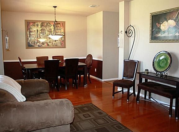 4th image of 2803 Sequoia Ln