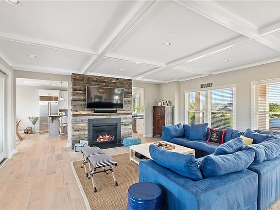 living room with fireplace