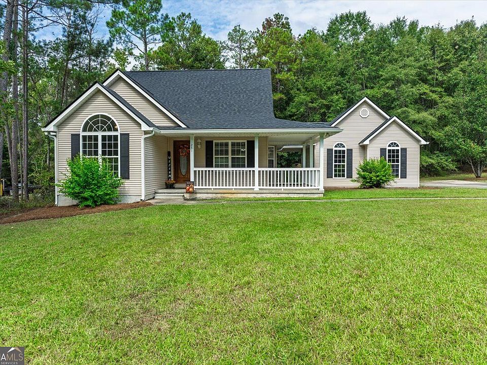 1st image of 241 Graystone Pointe Dr