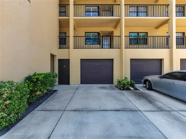 5849 PARK ST N #202, ST PETERSBURG, FL 33709