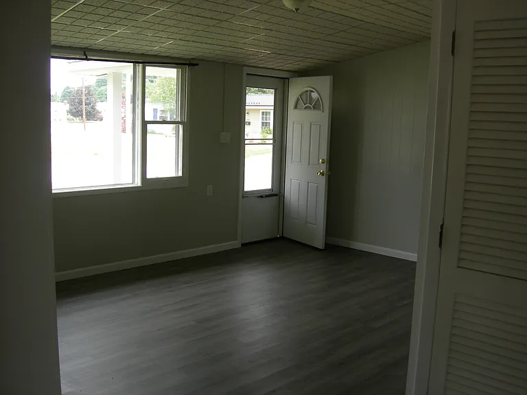 812 Tule St — Photo 6