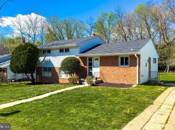1331 Harden Ln, Pikesville, MD 21208