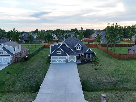 2nd image of 12517 Samara Dr