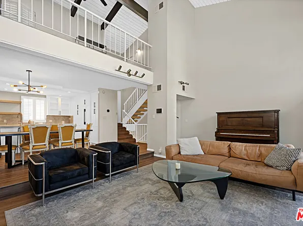 1925 S Beverly Glen Blvd APT 40, Los Angeles, CA 90025