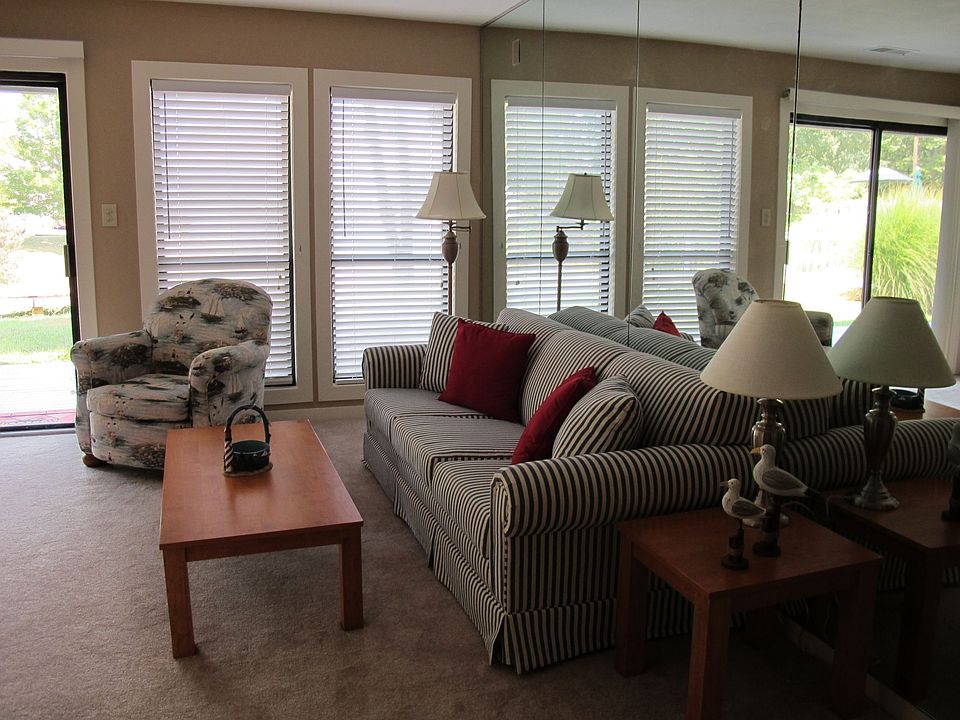 furnished great room with lake view