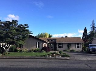 1011 Benson Ln, Lynden, WA 98264