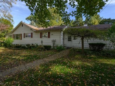 155 Spruce Dr NW, North Canton, OH, 44720