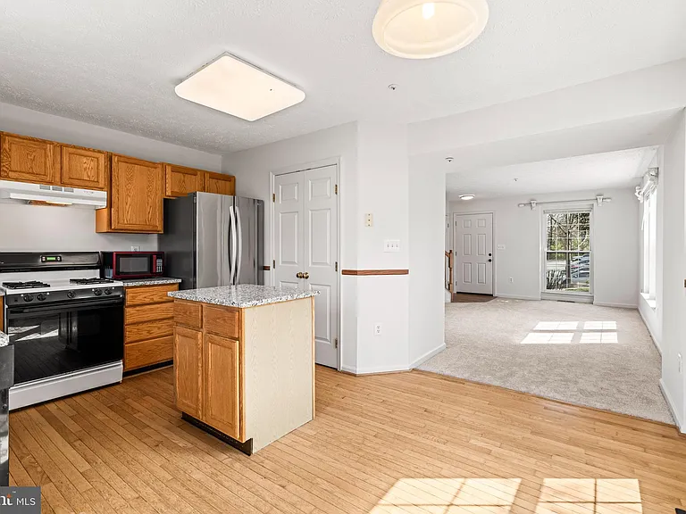 8224 Spadderdock Way — Photo 12