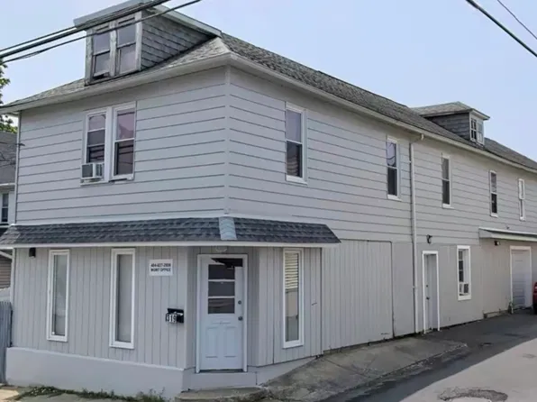 321 S 16th St #319, Easton, PA 18042