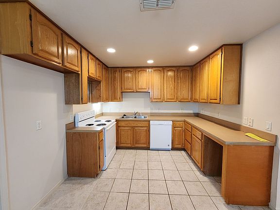 5th image of 3025 Pueblo Trl