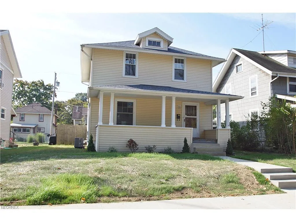 519 Bebb Ave SW photo 1
