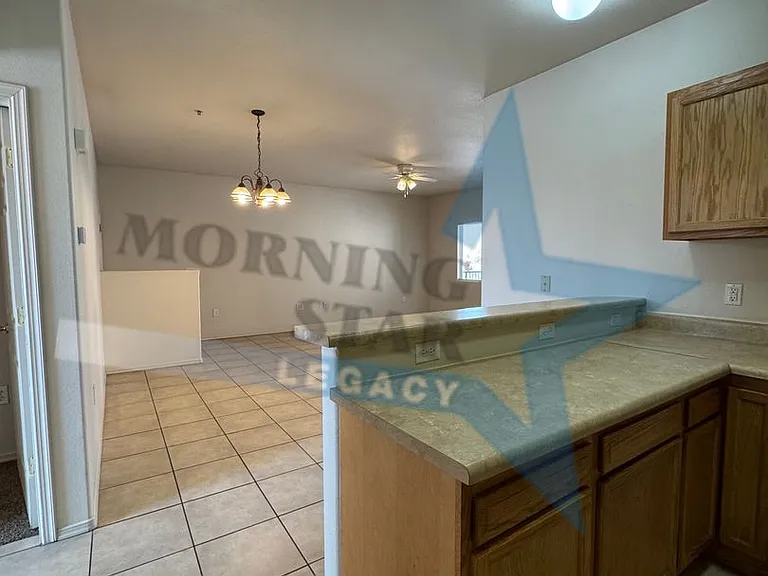 1000 La Fonda Dr — Photo 14