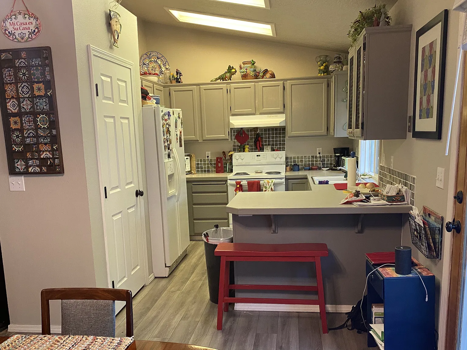 8328 W Thor Dr — Photo 4