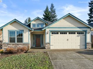 130 NE Megan Dr, Estacada, OR 97023