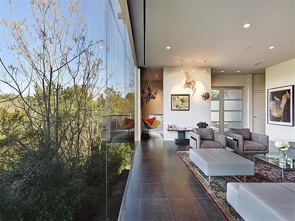 3rd image of 3611 Hillbrook Dr
