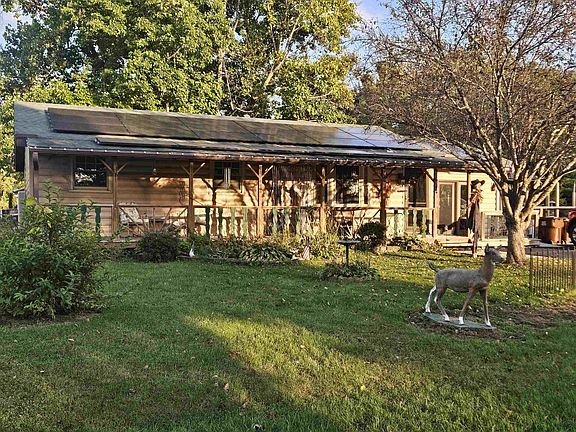 2nd image of 8913 Rena Ln