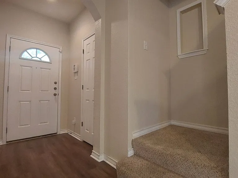 4916 Appleseed Ct — Photo 24