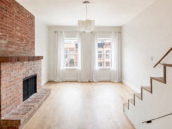 5th image of 165 E 104th St APT 4B