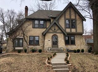 431 W 70th St, Kansas City, MO 64113