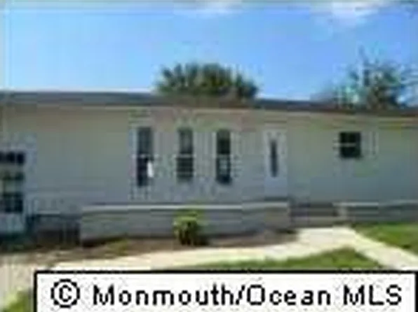 115 Charles Ave, Toms River, NJ 08757