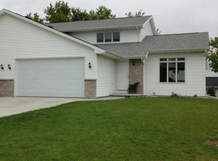 W6918 Maple Terrace Rd, Greenville, WI 54942