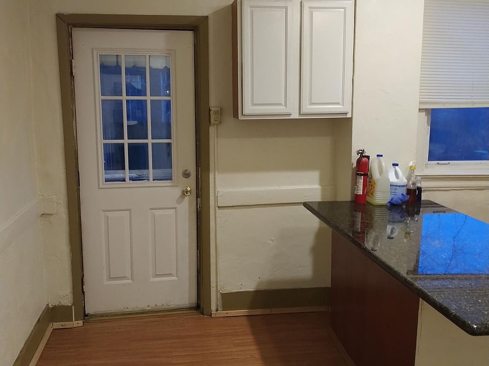 Kitchen area.