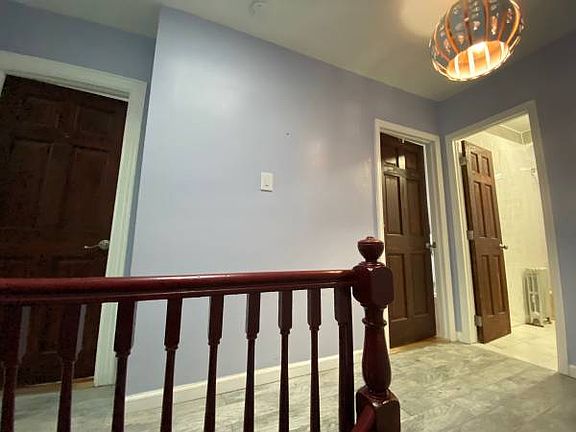 4th image of 24-13 37th Ave #2