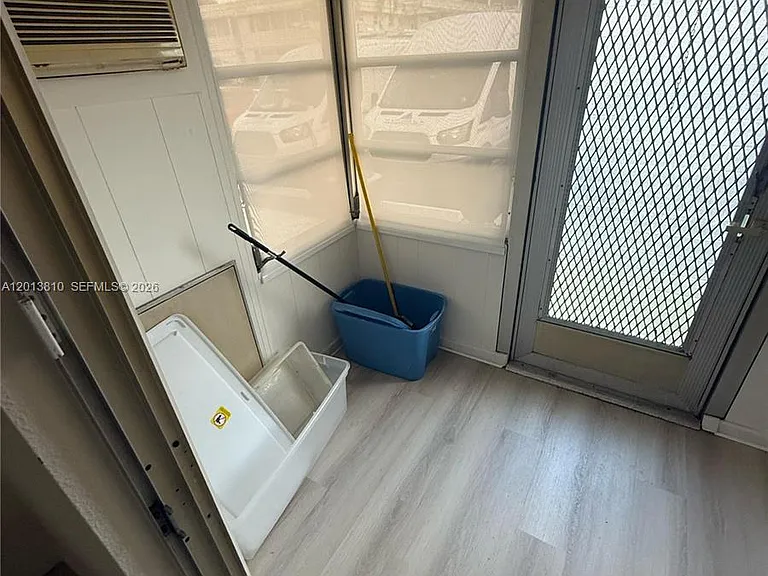 200 Monaco E #200 — Photo 12