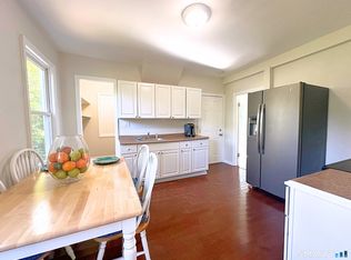 64 Dikeman St Unit 2, Waterbury, CT 06704
